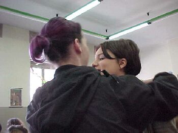 greet2.jpg (15407 bytes)