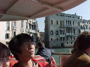venice5.jpg (24311 bytes)