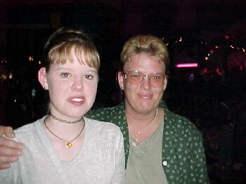 disco9.jpg (16423 bytes)