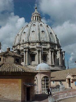sanpietrof.jpg (24928 bytes)