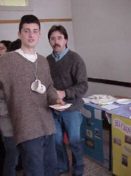 food8.jpg (18236 bytes)