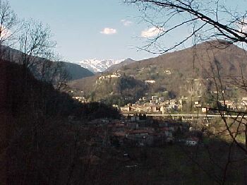 view4.jpg (22543 bytes)