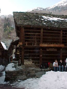 alagna4.jpg (23782 bytes)