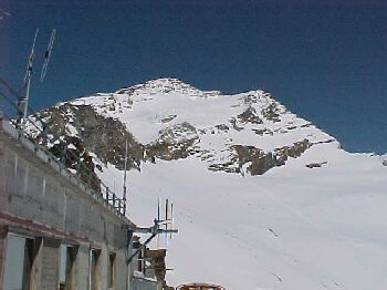 alps11.jpg (18501 bytes)