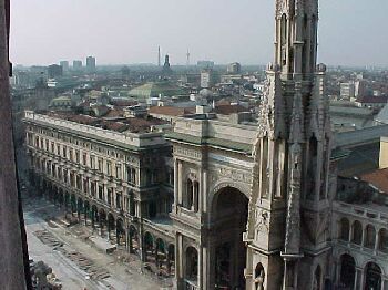 dom6.jpg (26459 bytes)