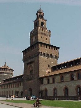 milan3.jpg (17138 bytes)