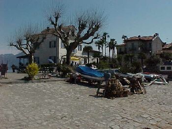 mag16.jpg (24489 bytes)