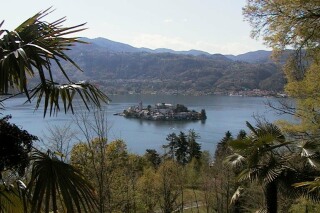 laghi84.jpg (28841 bytes)