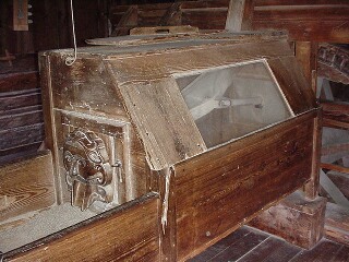 MVC-289F.jpg (34690 bytes)